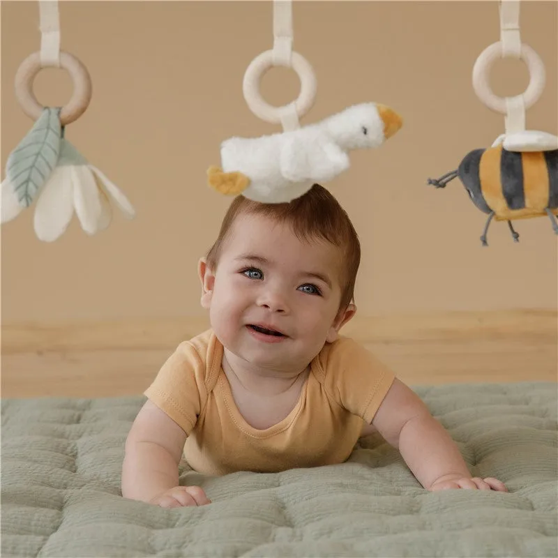 Baby gym Suitable from birth