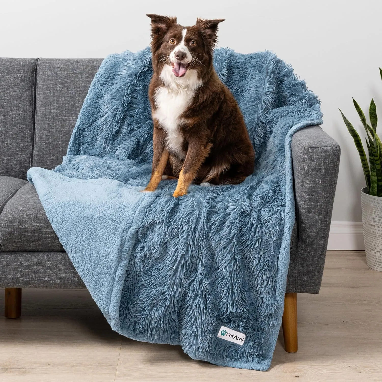 PetAmi Waterproof Dog Blanket for Medium Large Dogs, Calming Fleece Cat Blanket, Couch Protector Washable Sherpa Faux Fur Pet Throw for Puppy, Soft Reversible Leakproof 40x60 Light Blue